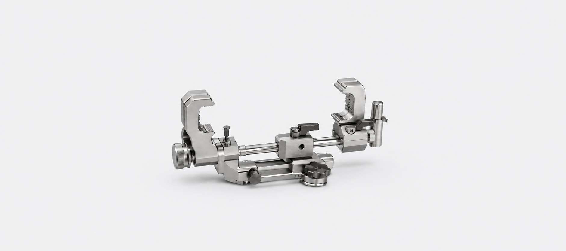 Amorphous alloy intramedullary nail fixation clamp for orthopedic surgery